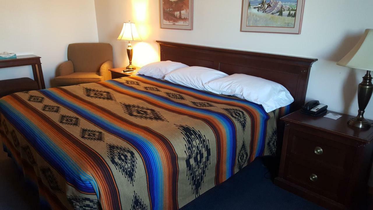 Fort Randall Casino & Hotel Pickstown Exteriör bild